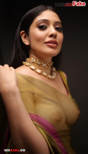 veena_Nandakumar_2_x-2.jpg
