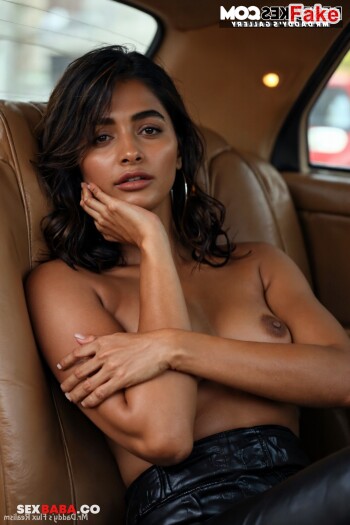 Pooja_Hegde-5.jpg