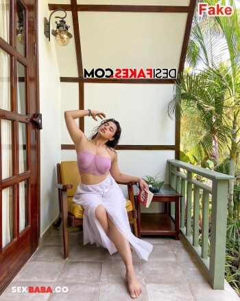 Ketika Sharma​ 8 x