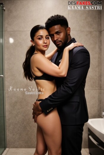 Alia Bhatt Kapoor free pic upload Like ❤️ Comment 🗯️ Check Below links for more hot Content Actresse